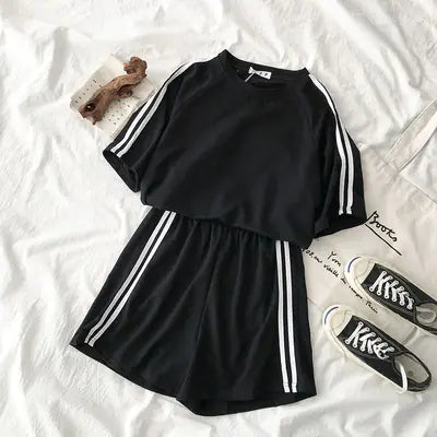 Women's Casual Chic Sportswear Set - Short Sleeve & Shorts
